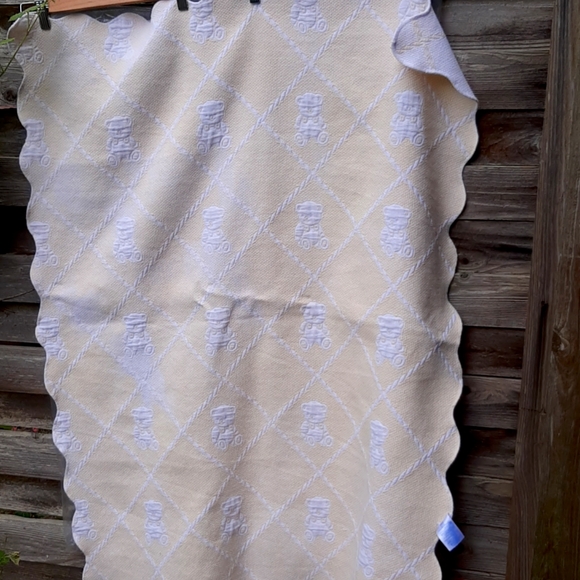 Crib Size Mattelisse - Picture 1 of 6